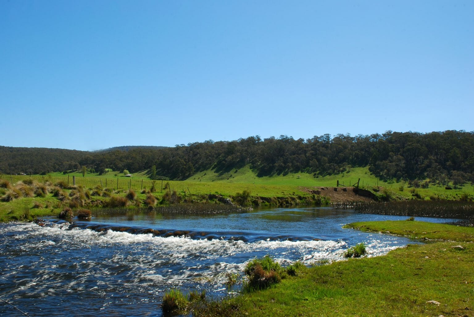 Visit Cooma site Adaminaby Banner Image Murrumbidgee River Visit Cooma